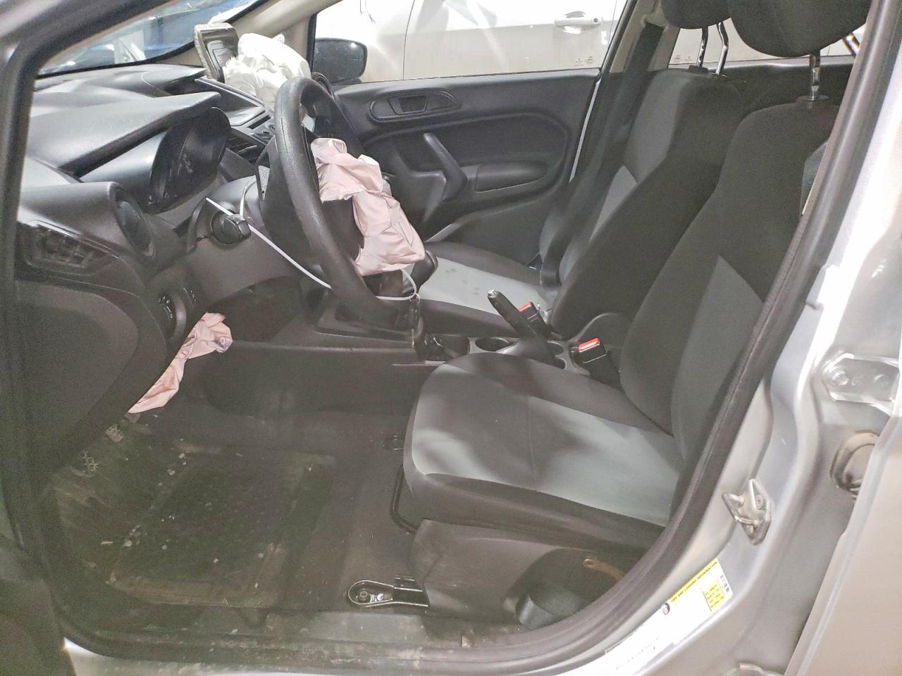 2017 Ford Fiesta S - Image 7