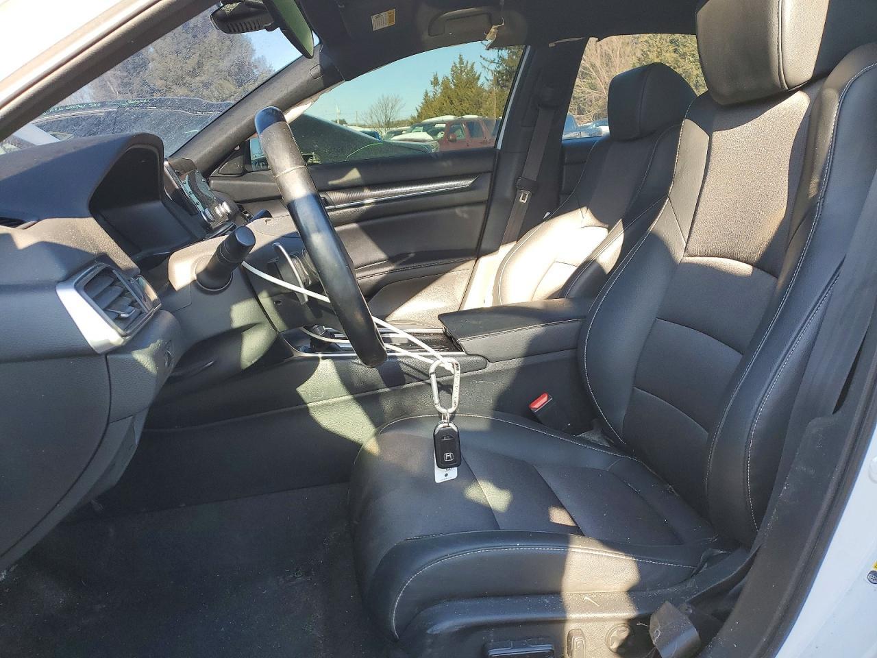 2022 Honda Accord Sport - Фото 7