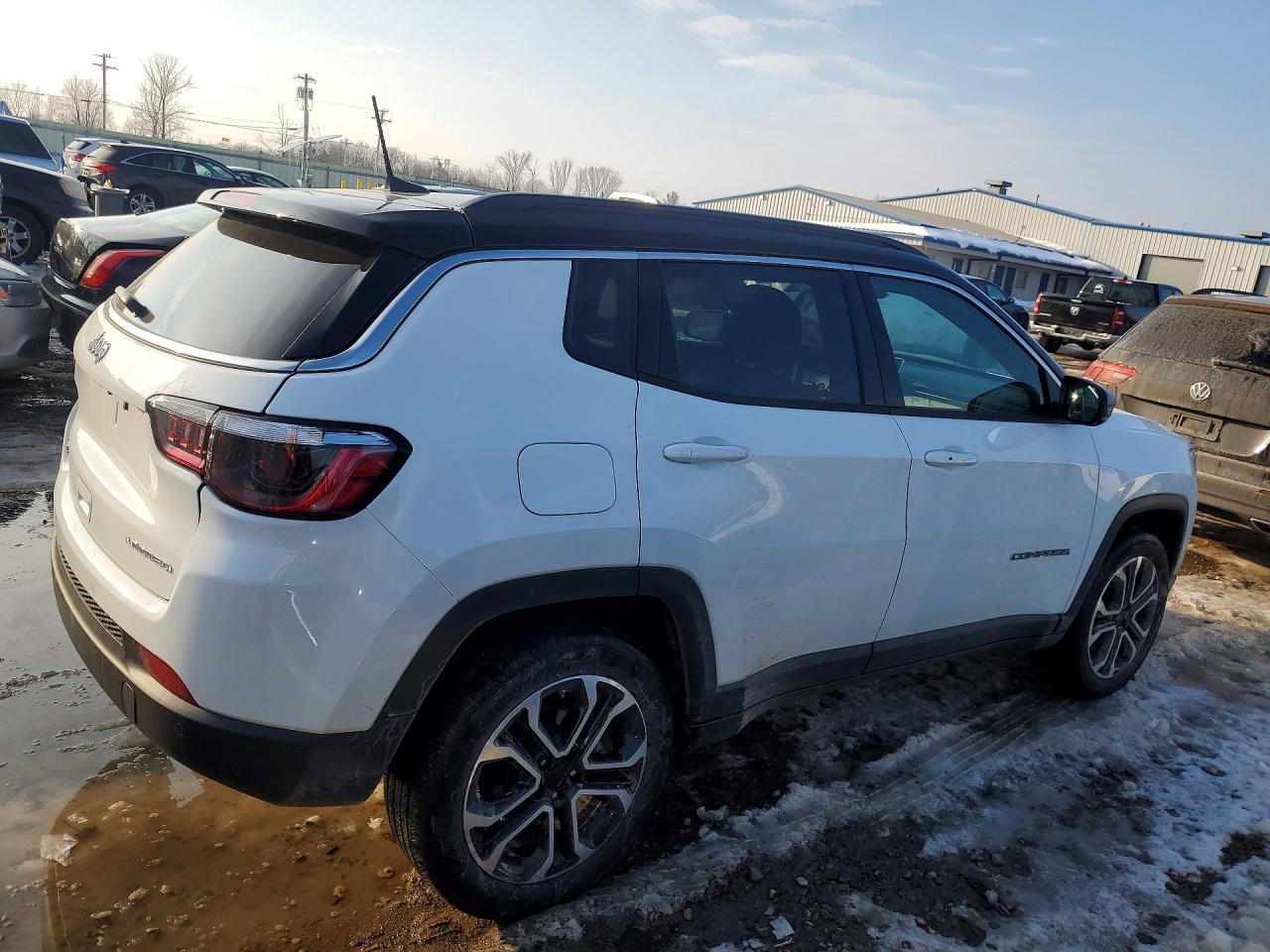 2023 Jeep Compass Limited - Фото 3