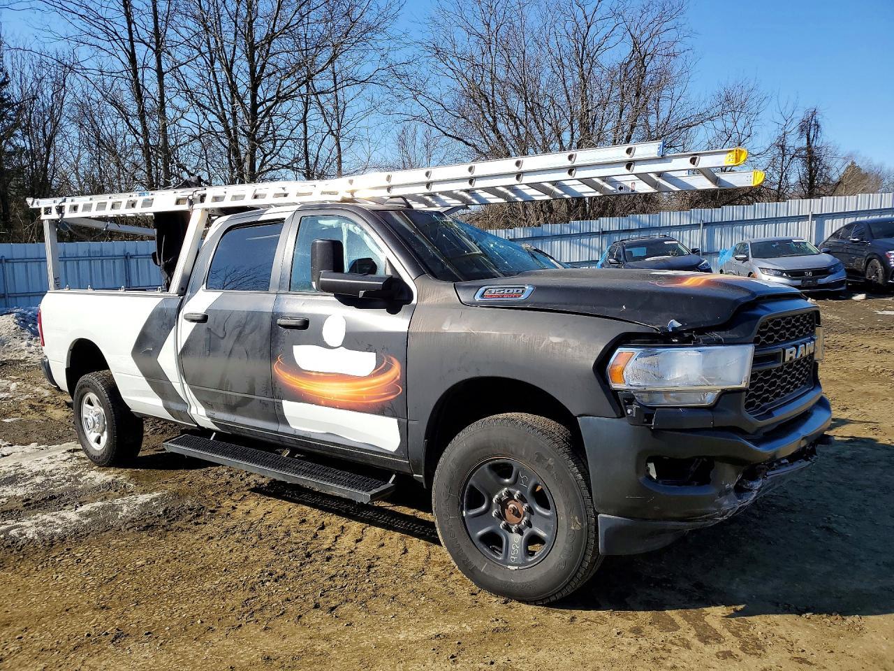 2022 Ram 3500 Tradesman - Image 4