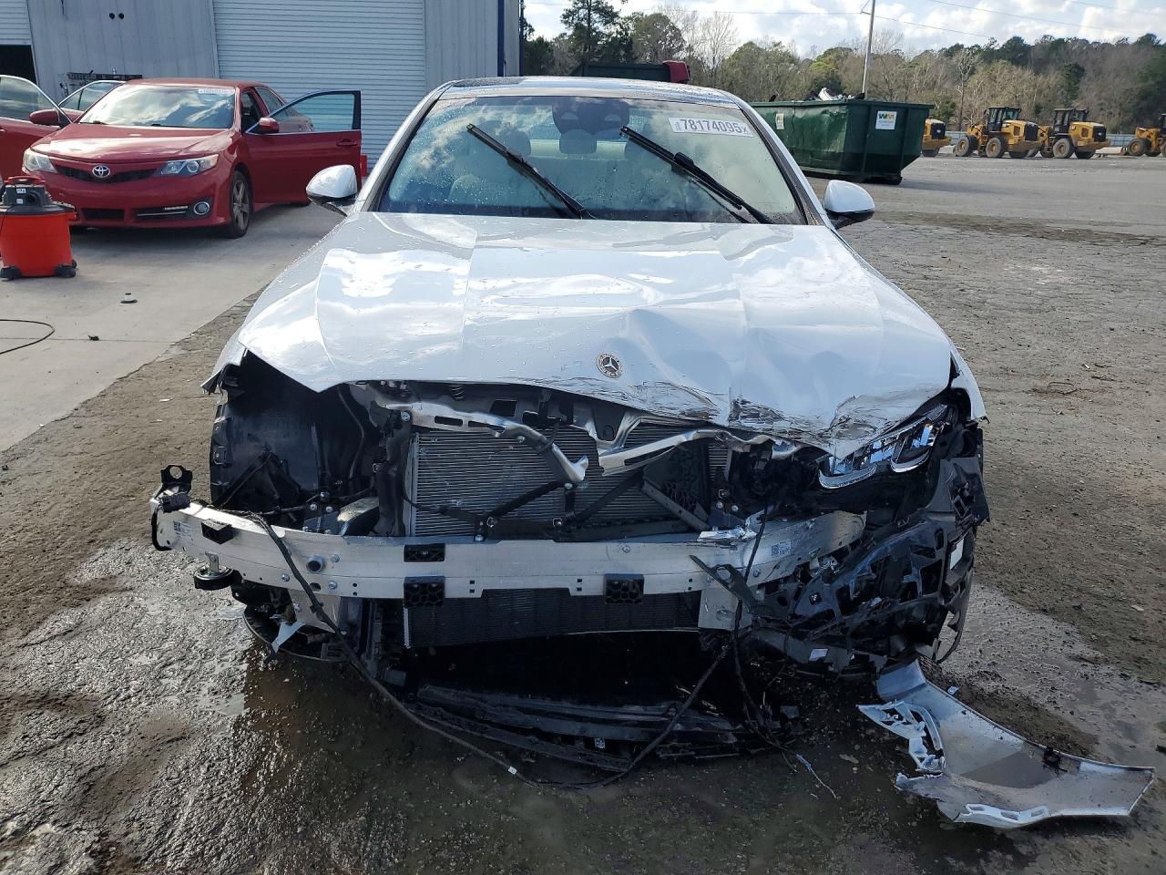 2025 Mercedes-Benz E 450 4Matic - Фото 5