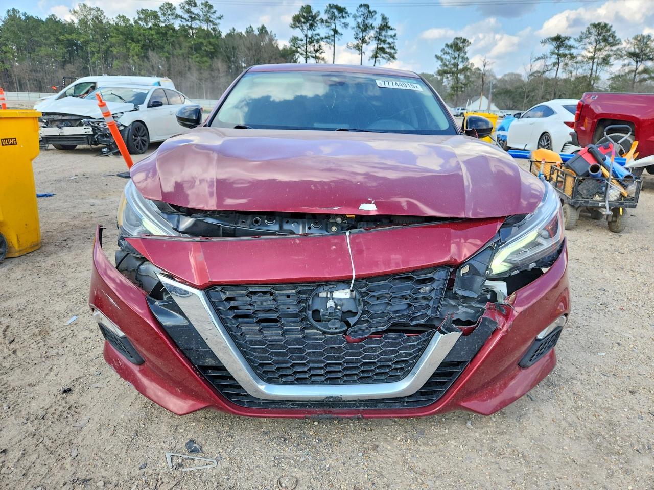 2020 Nissan Altima Sr - Фото 5