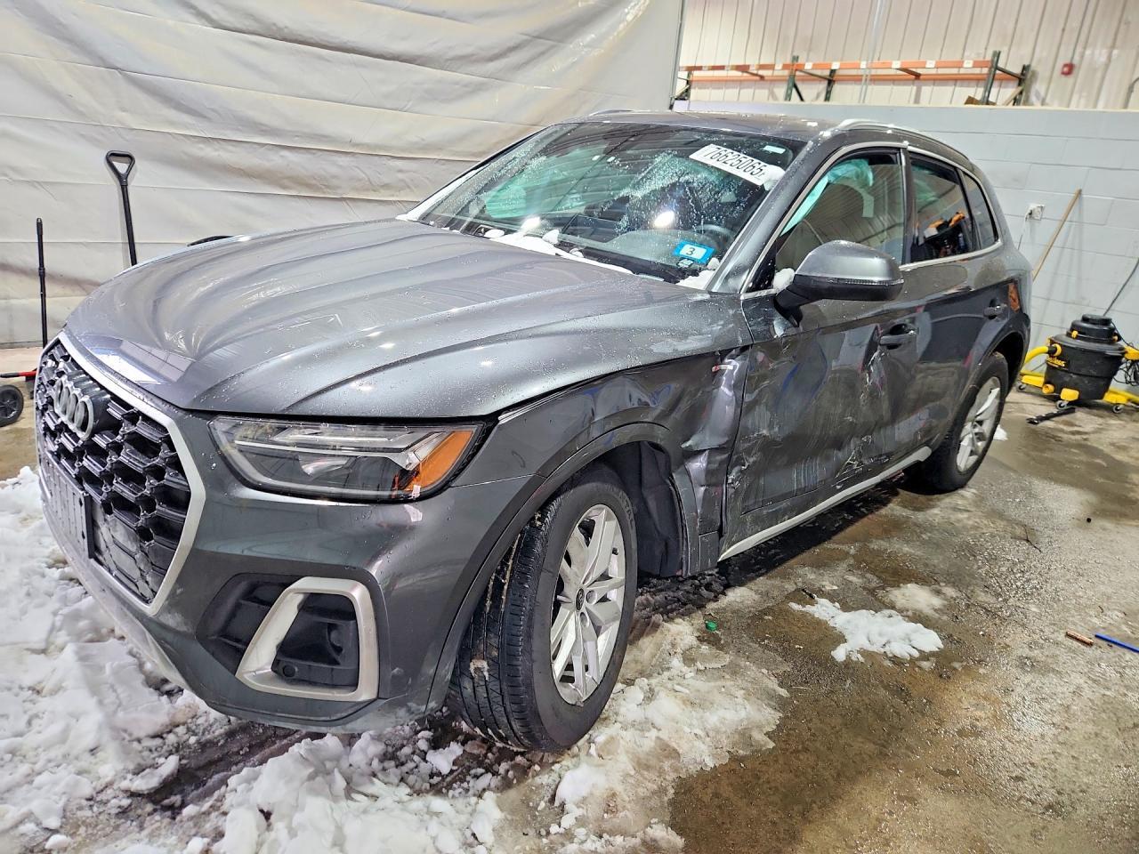 2024 Audi Q5 Premium 45