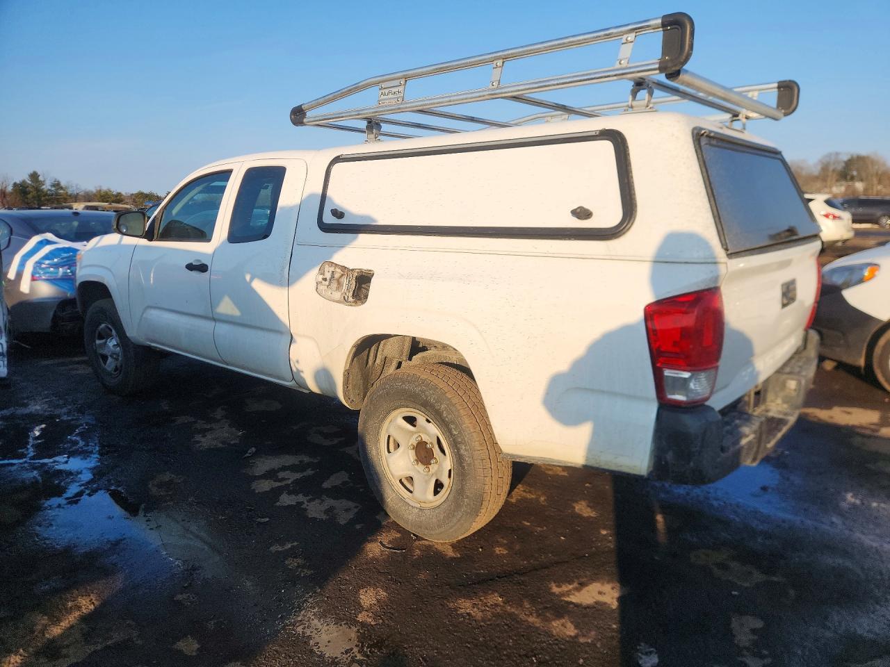 2016 Toyota Tacoma Access Cab - Image 2