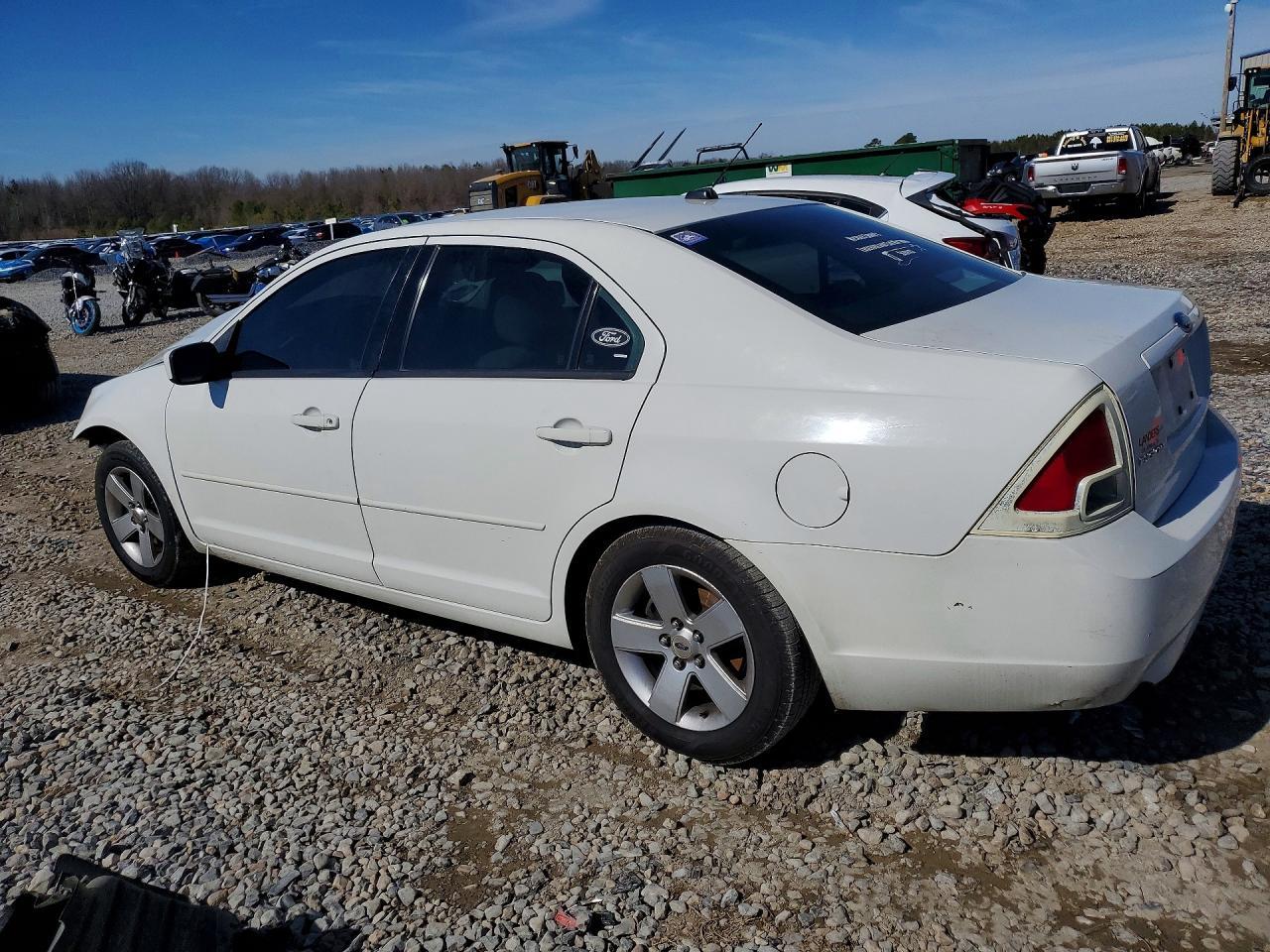 2009 Ford Fusion Se - Фото 2