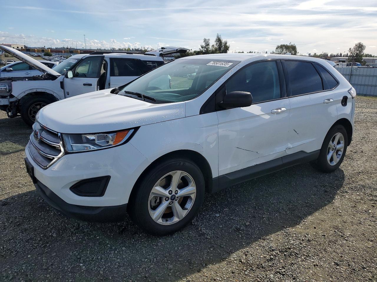 2017 Ford Edge Se