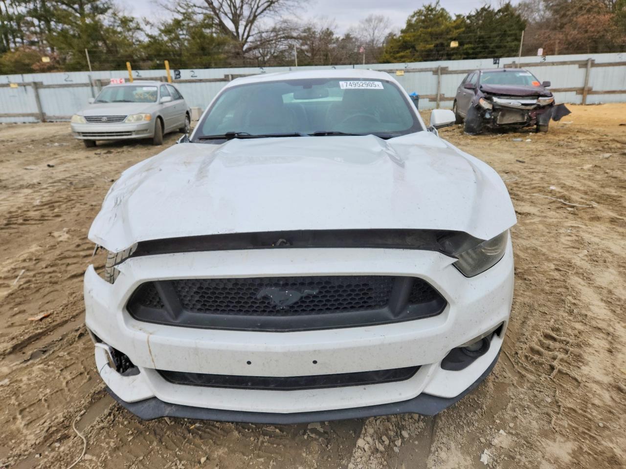 2015 Ford Mustang - Фото 5