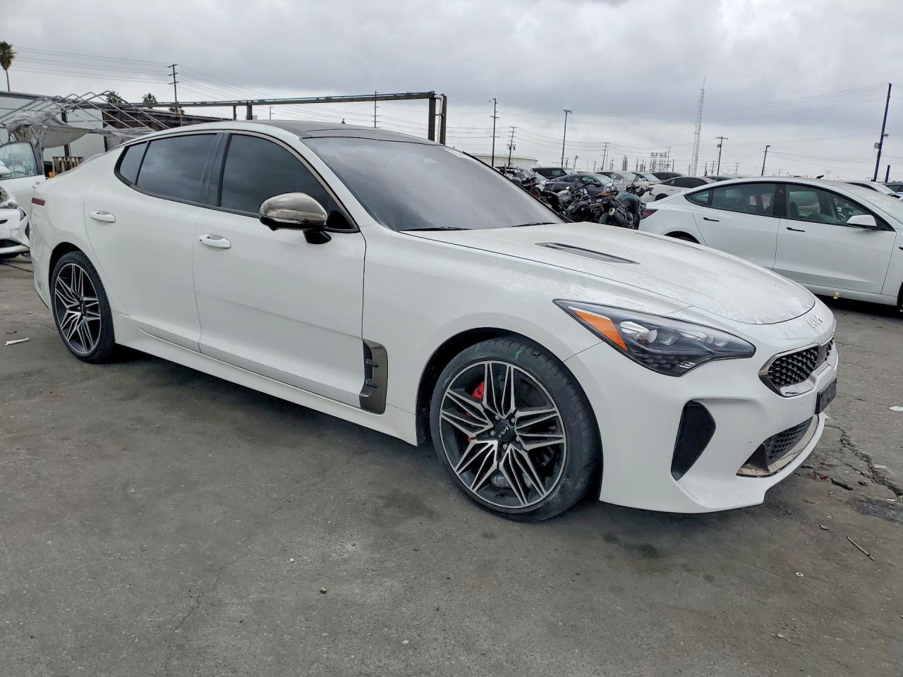 2022 Kia Stinger Gt2 - Фото 4