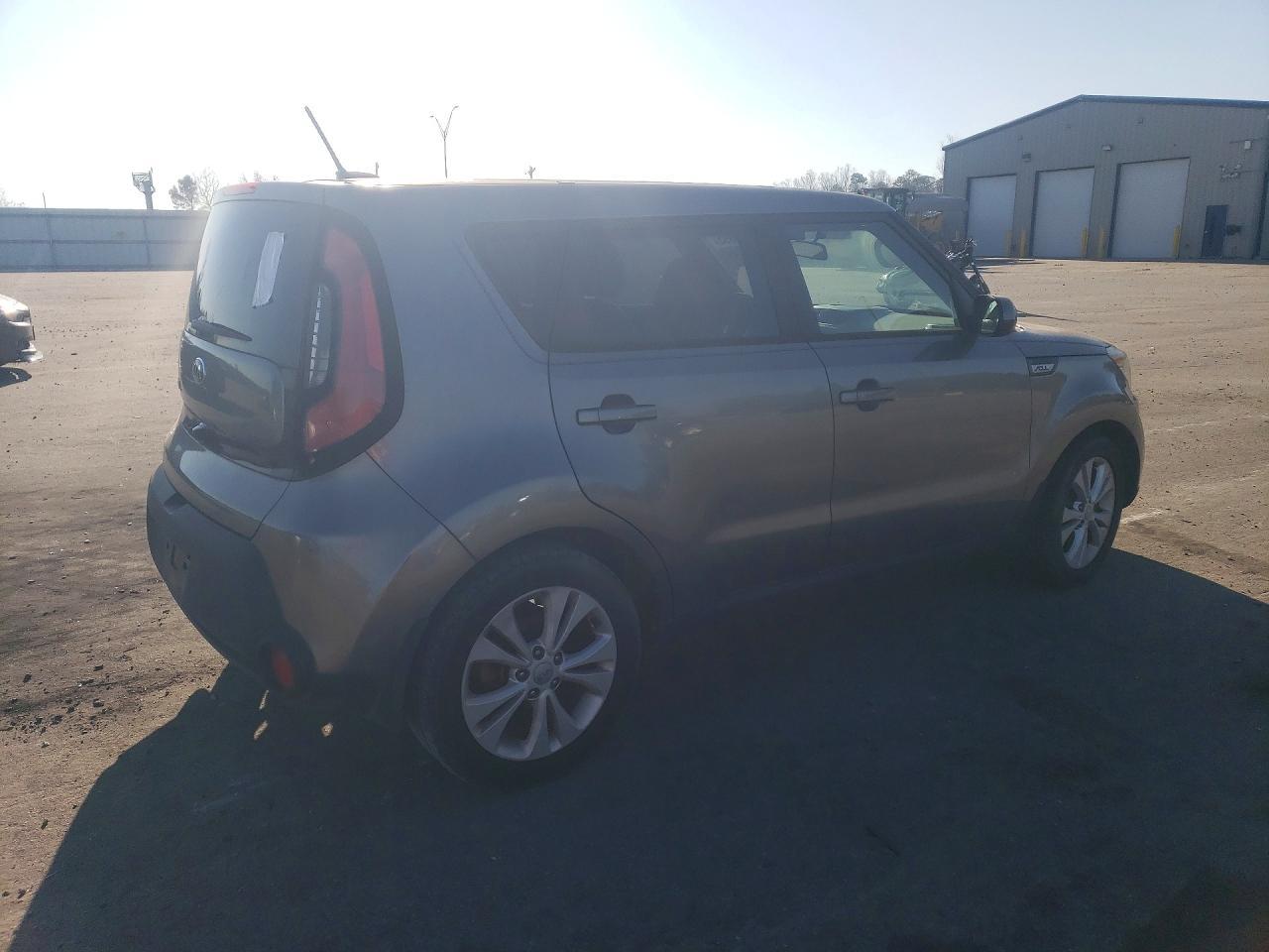 2015 Kia Soul + - Фото 3