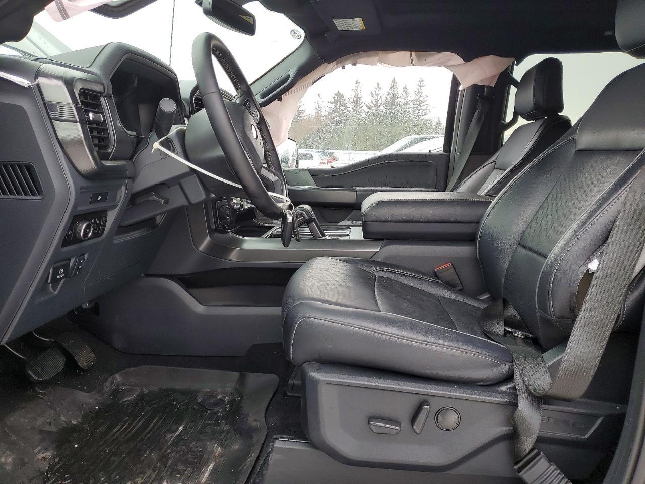 2025 Ford F150 Lariat - Image 7