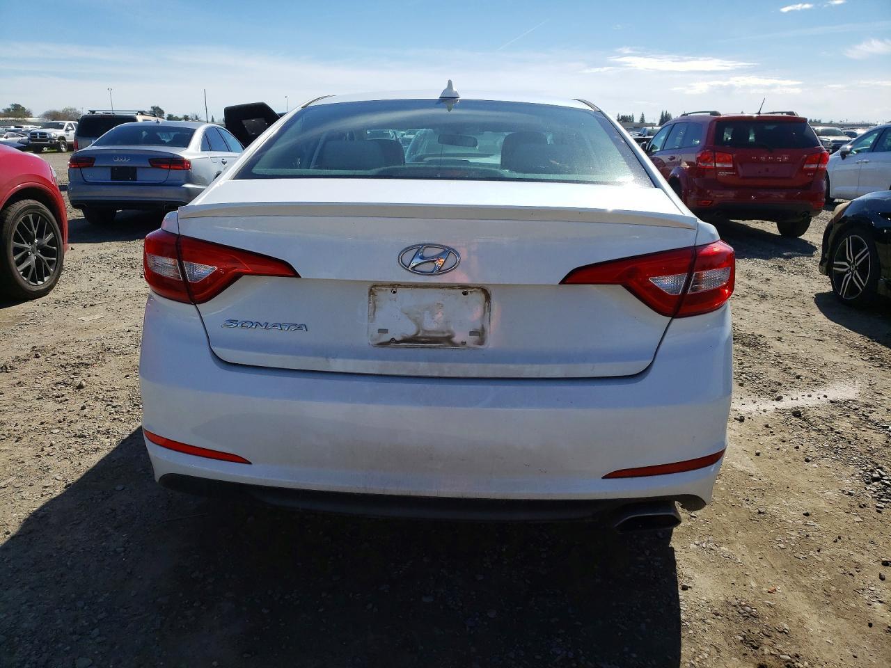 2015 Hyundai Sonata Se - Image 6