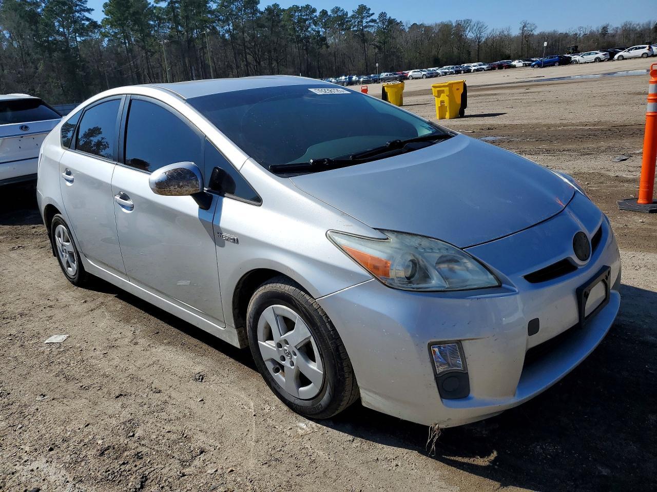 2011 Toyota Prius - Фото 4