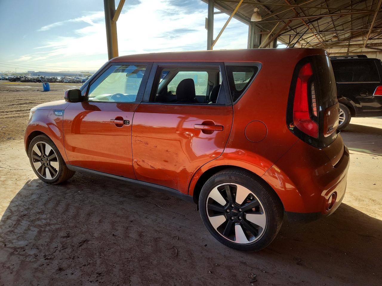 2019 Kia Soul + - Image 2
