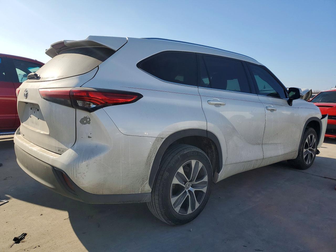 2020 Toyota Highlander Xle - Фото 3