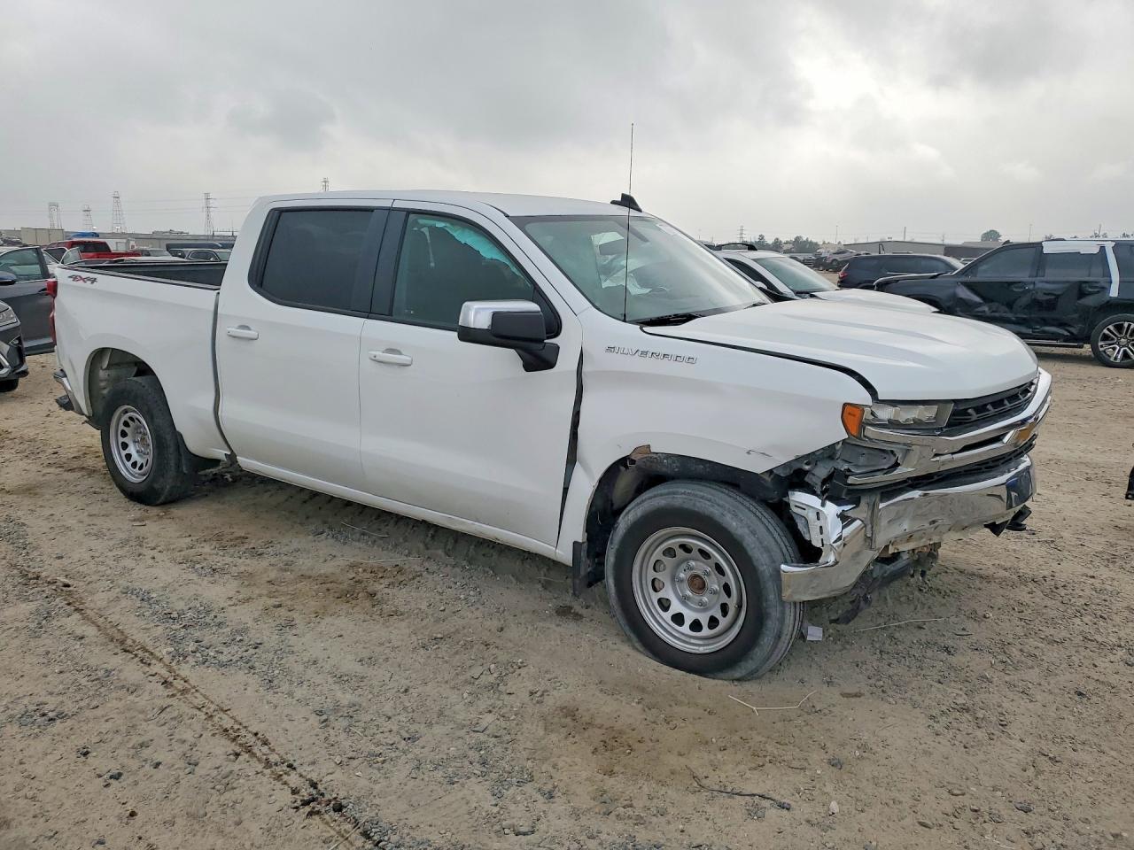 2019 Chevrolet Silverado K1500 Lt - Image 4