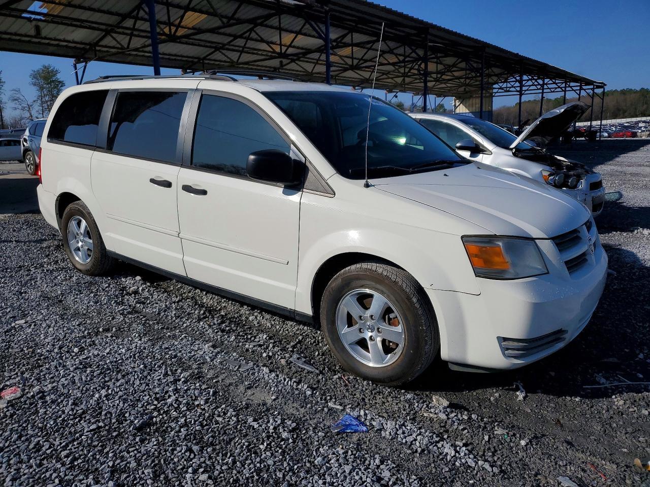 2008 Dodge Grand Caravan Se - Image 4