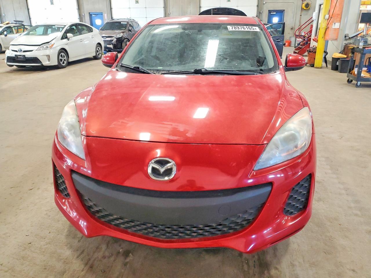 2013 Mazd Mazda3 - Image 5