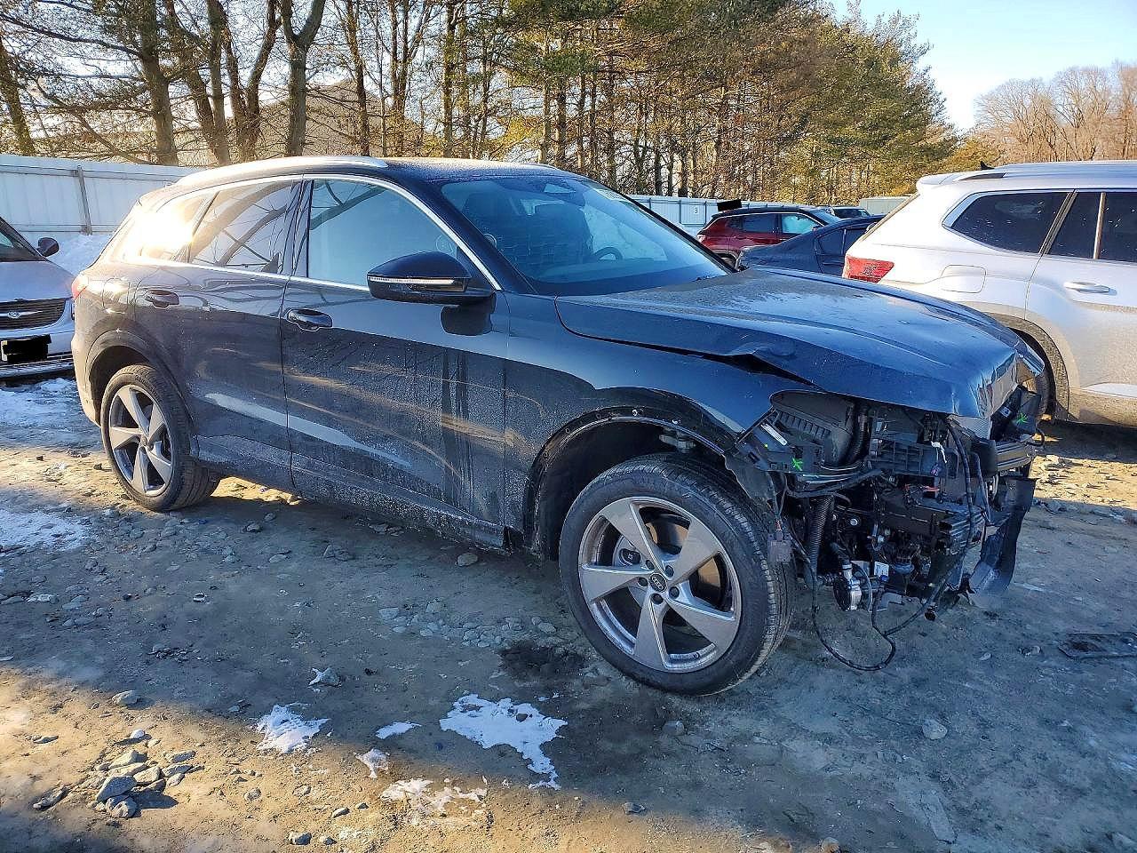 2025 Audi Q5 Premium Plus - Фото 4