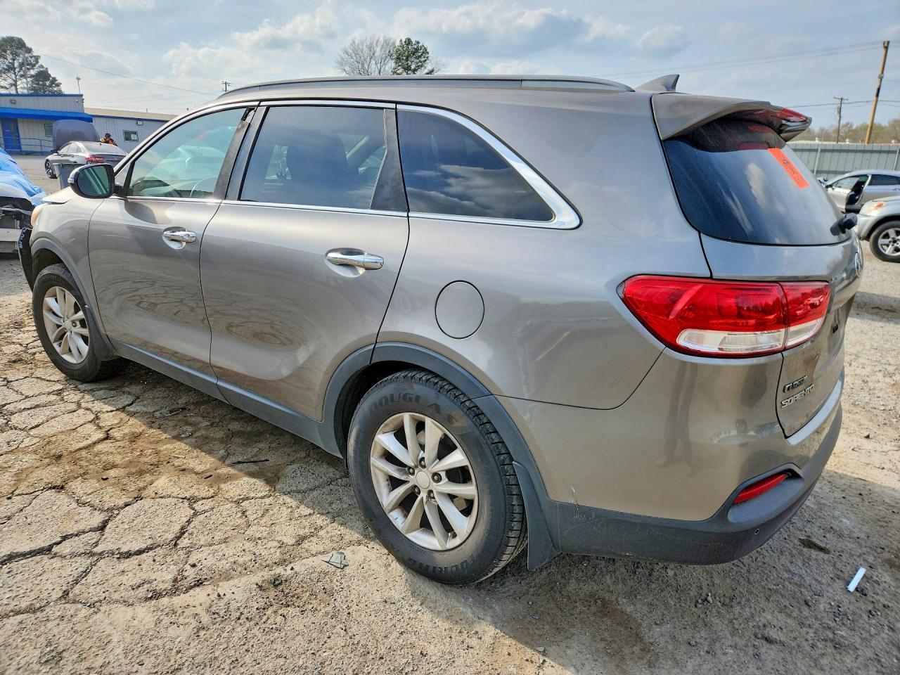 2016 Kia Sorento Lx - Фото 2