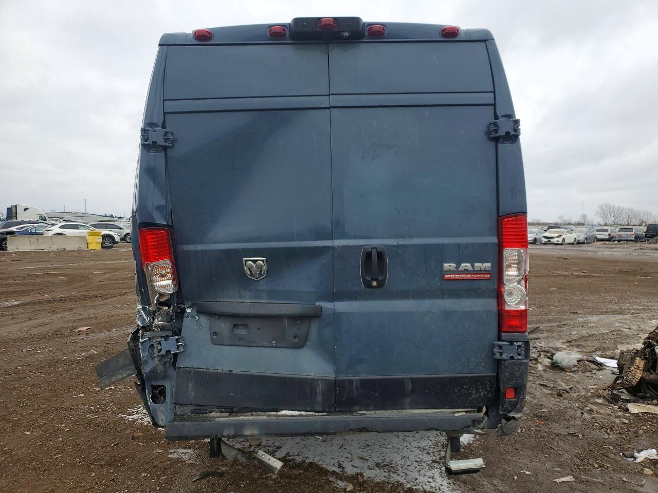 2021 Ram Promaster 3500 Delivery Van - Фото 6