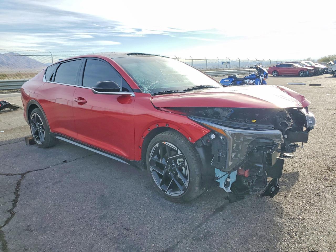 2026 Kia K4 Gt-Line - Фото 4