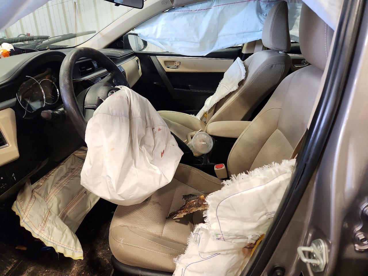 2015 Toyota Corolla Le - Фото 7