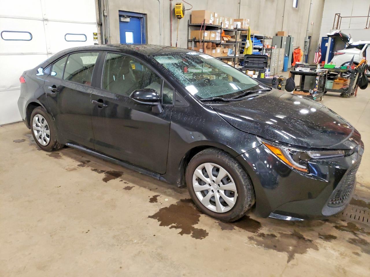 2022 Toyota Corolla Le - Фото 4