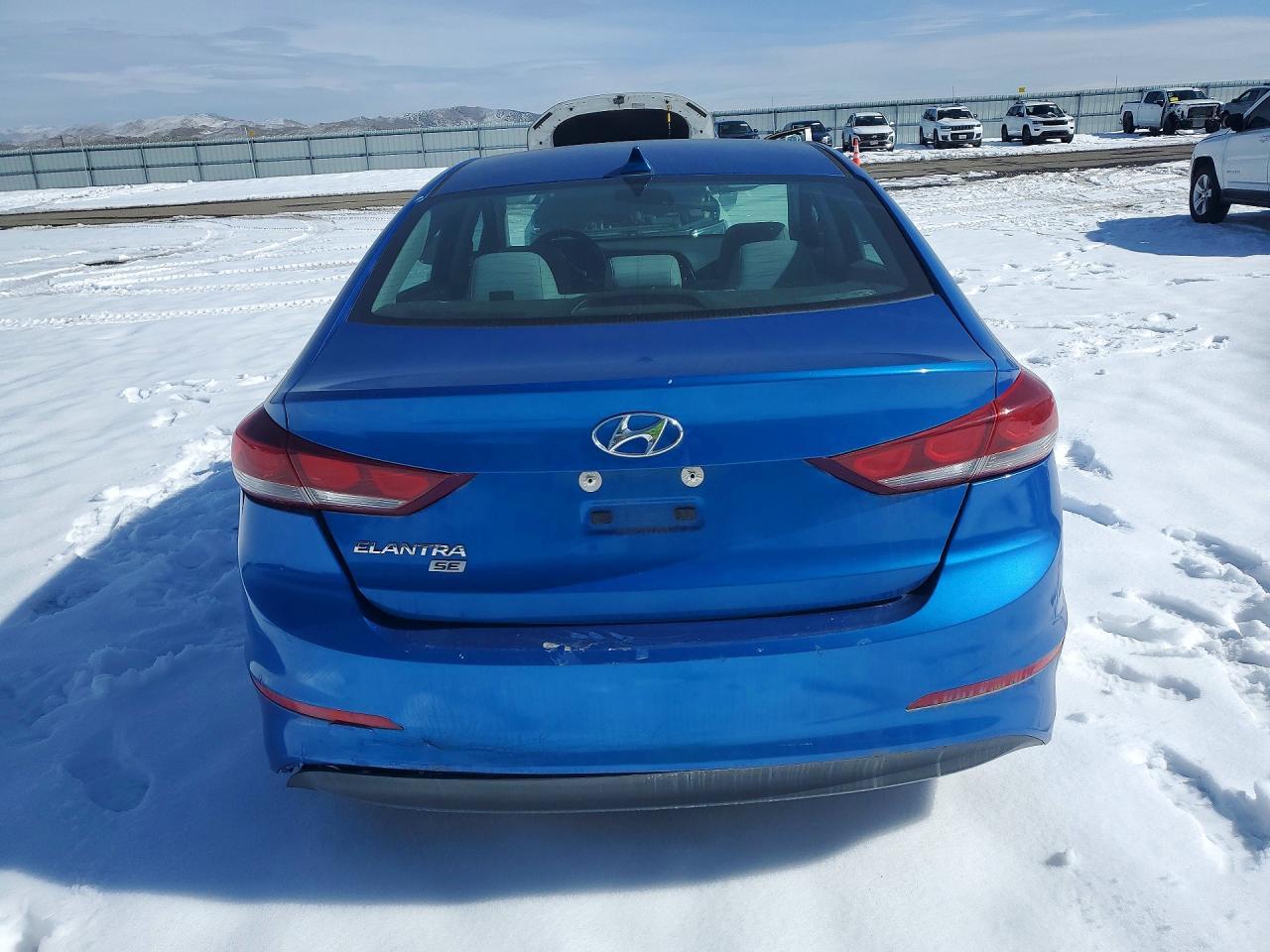2017 Hyundai Elantra Se - Image 6