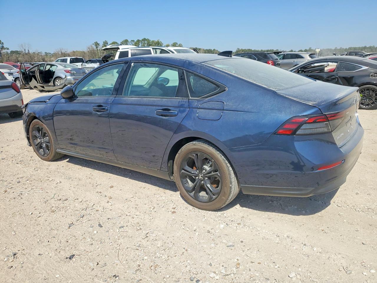 2025 Honda Accord Se - Фото 2