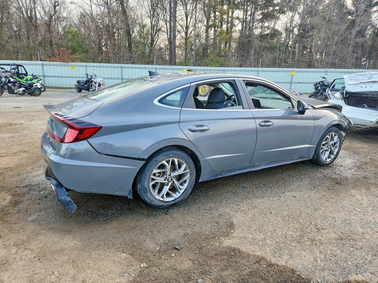 2021 Hyundai Sonata Sel - Фото 3