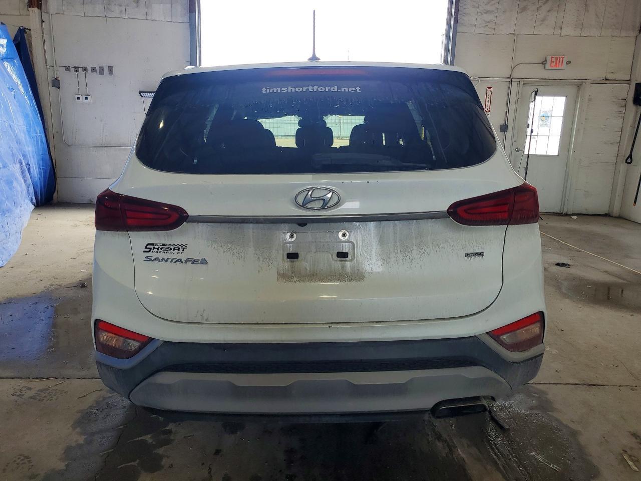 2019 Hyundai Santa Fe Se - Image 6