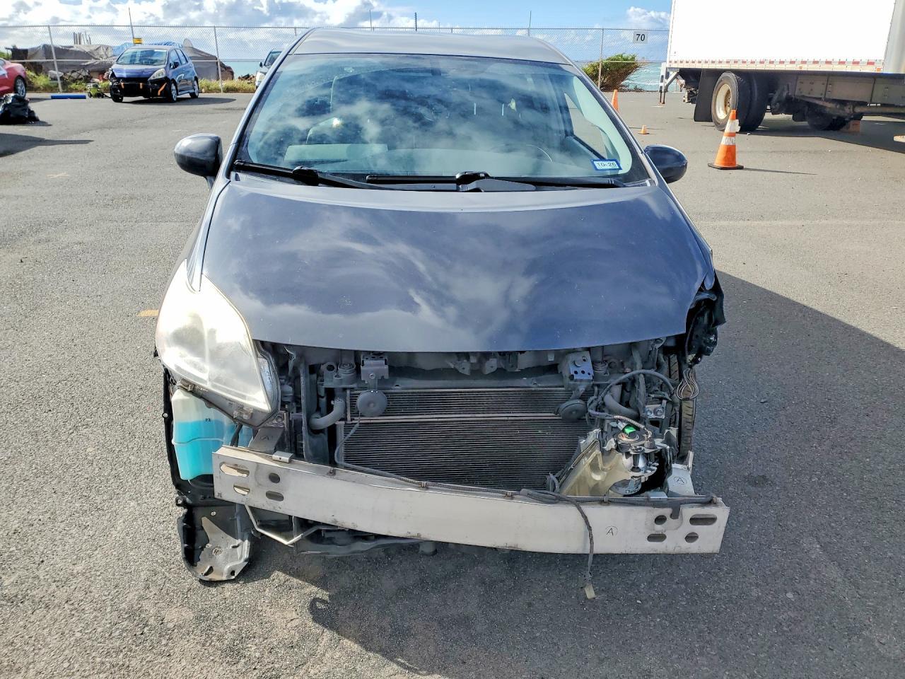2013 Toyota Prius - Фото 5