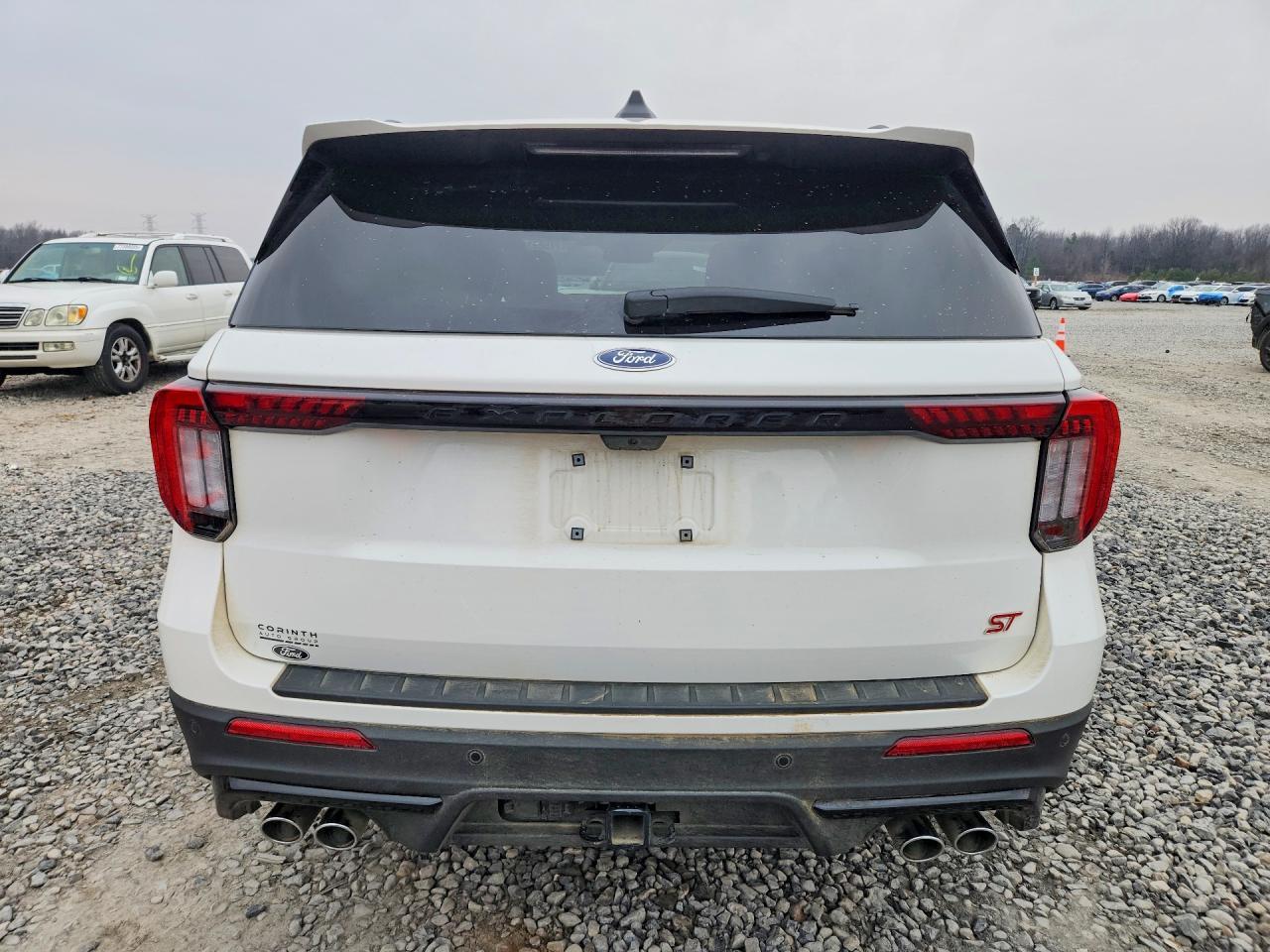 2025 Ford Explorer St - Фото 6