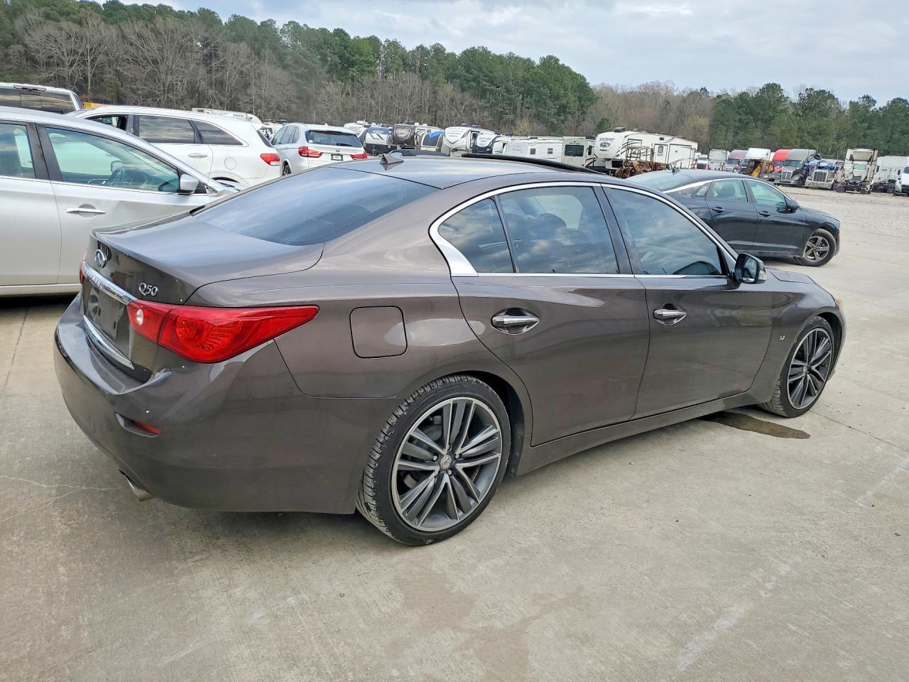 2014 Infiniti Q50 Base - Image 3