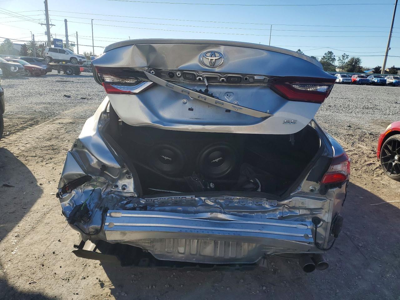 2024 Toyota Camry Se - Фото 6