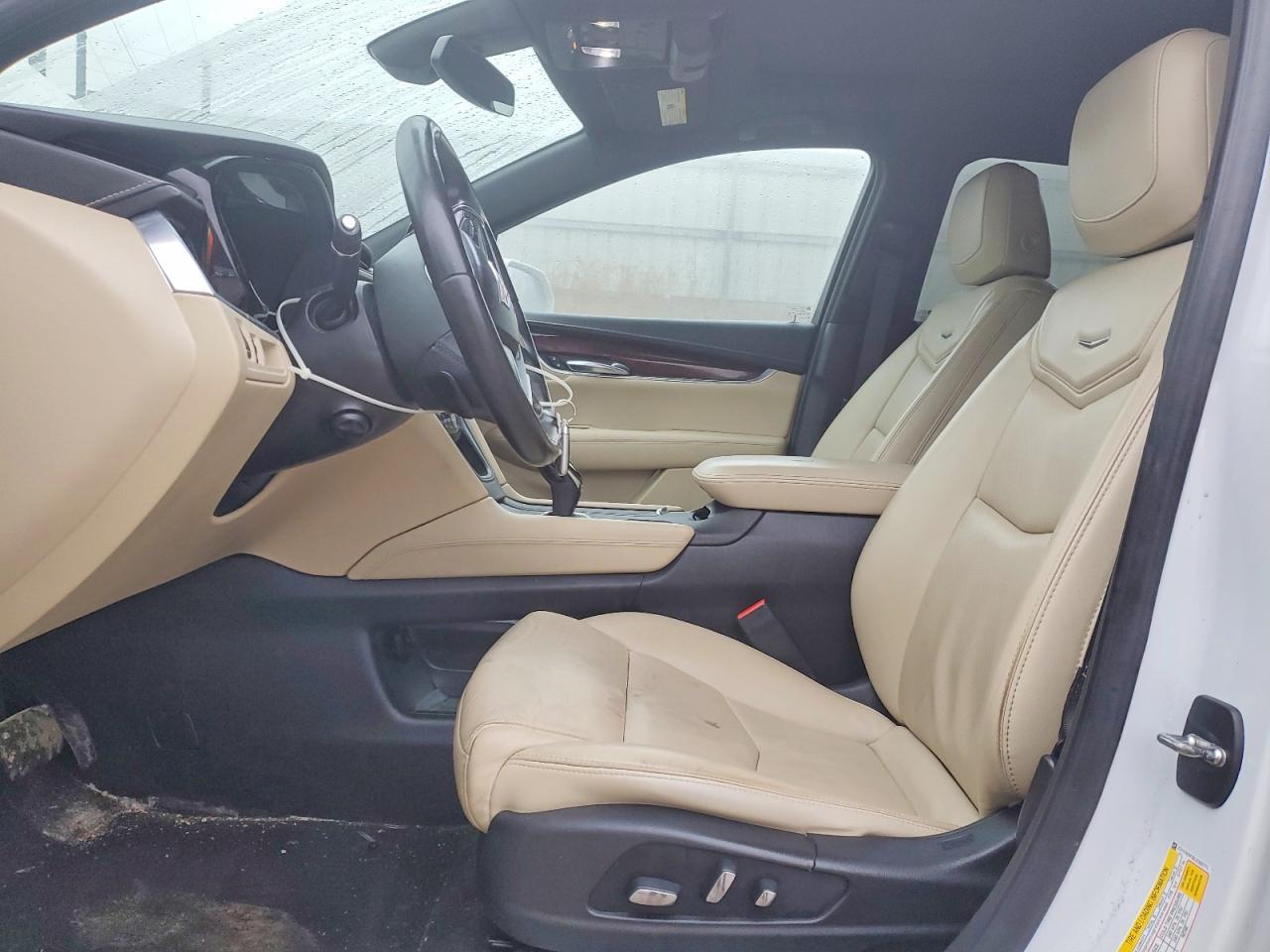 2018 Cadillac Xt5 Luxury - Image 7