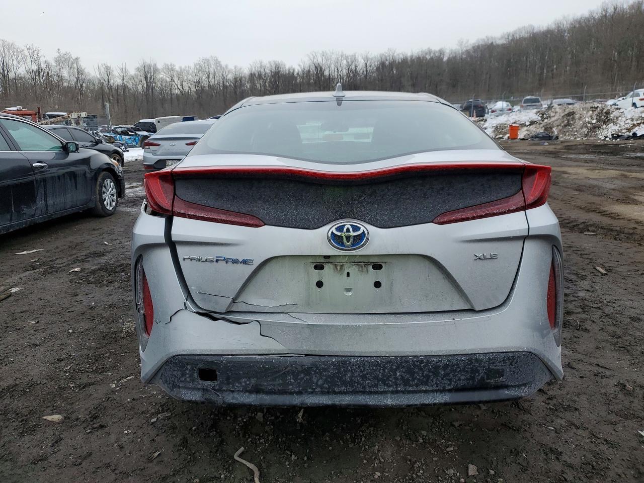 2022 Toyota Prius Prime Le - Фото 6