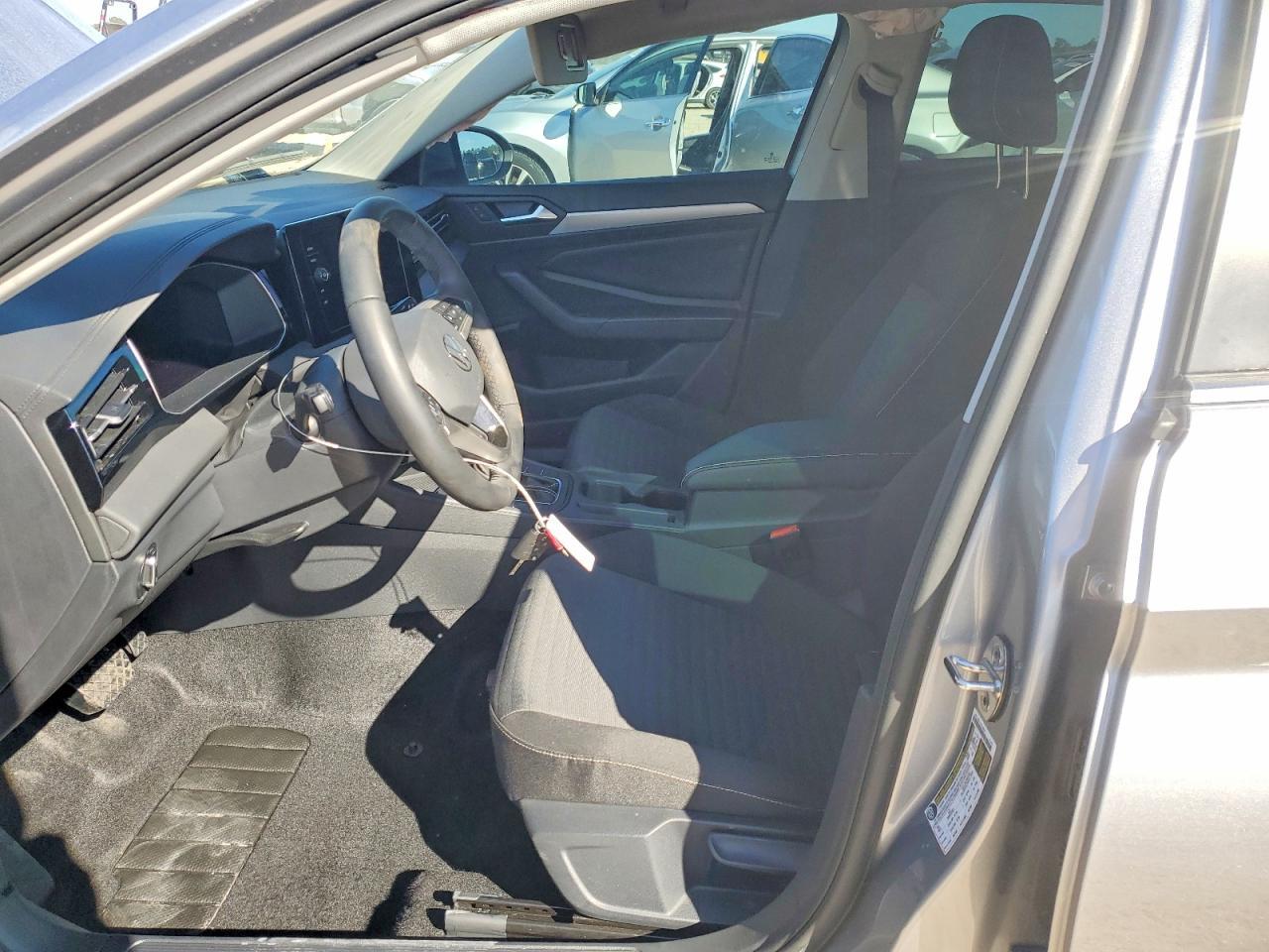 2025 Volkswagen Jetta S - Фото 7