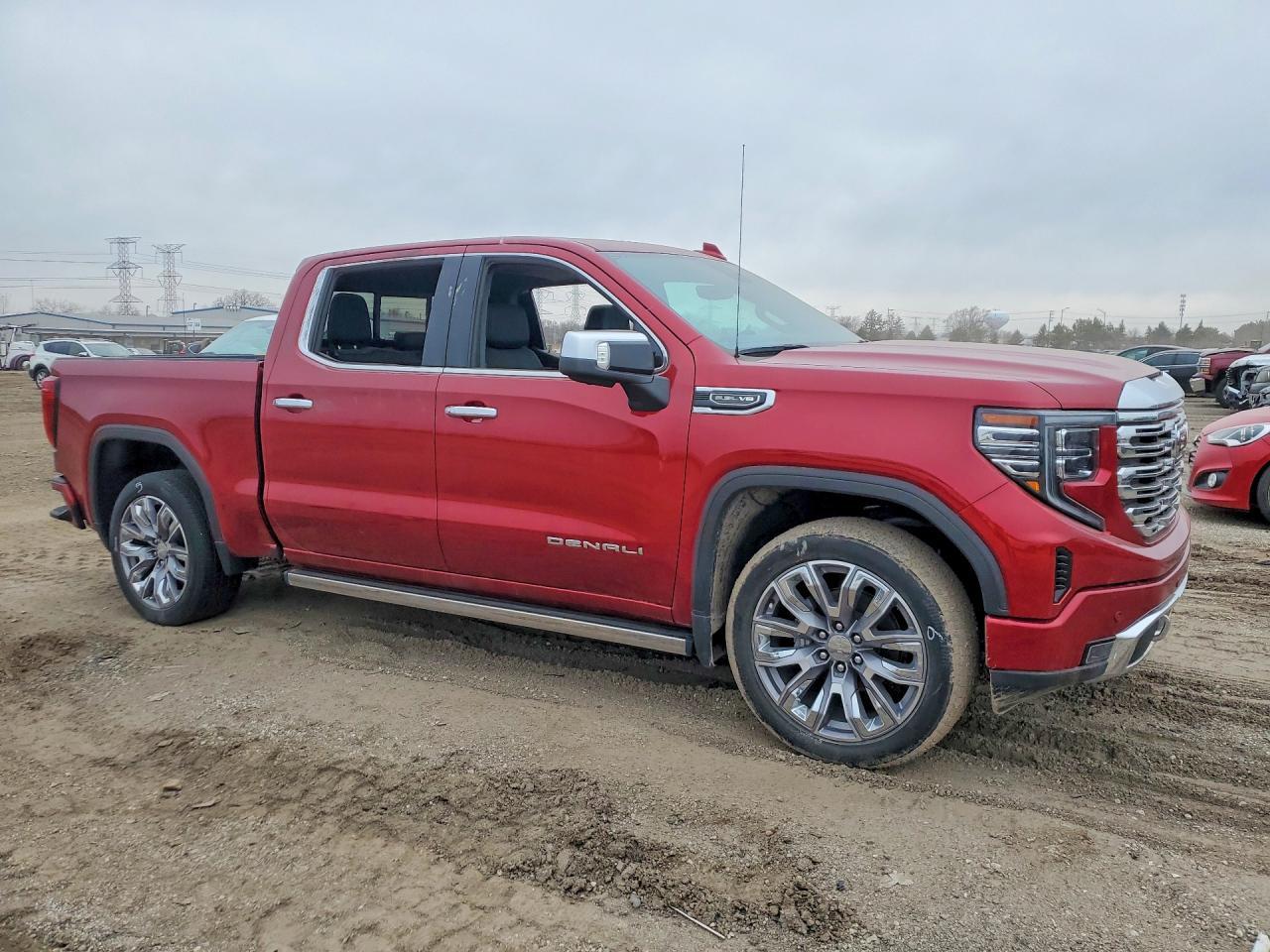 2023 GMC Denali - Image 4