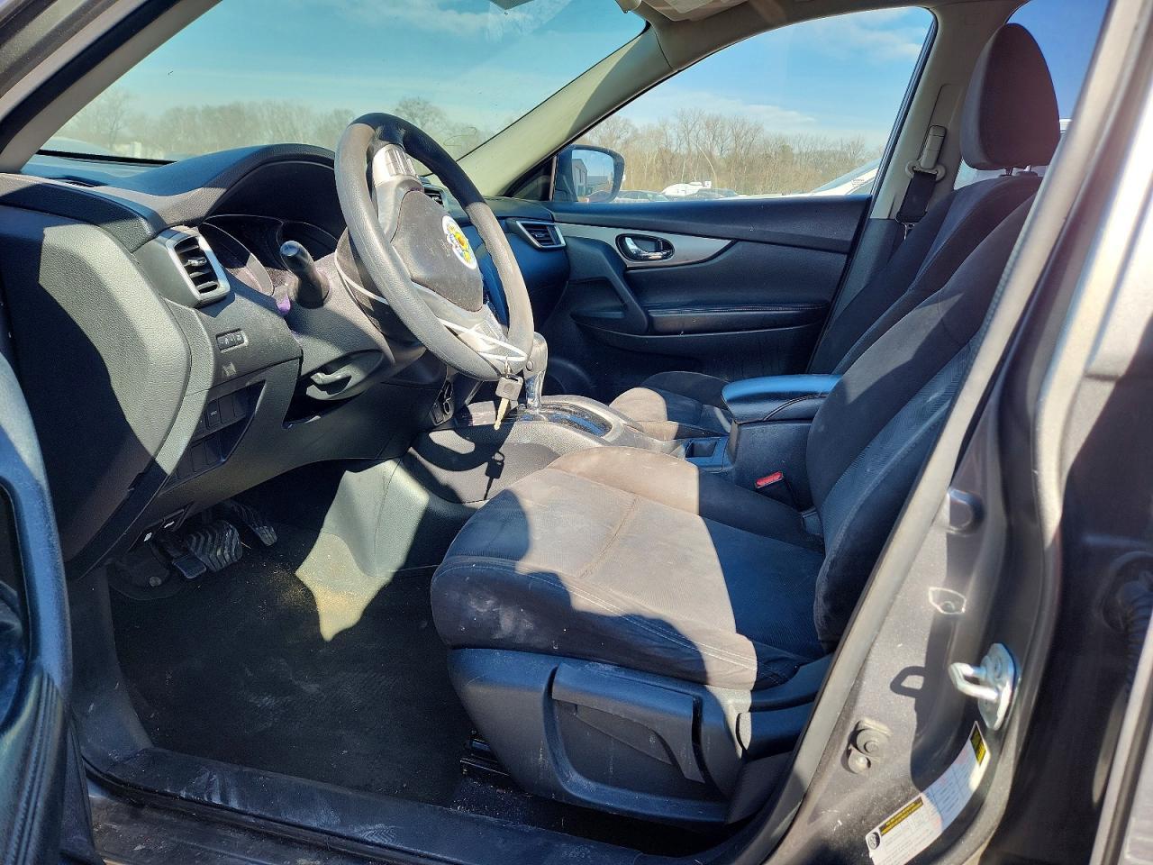 2015 Nissan Rogue S - Фото 7