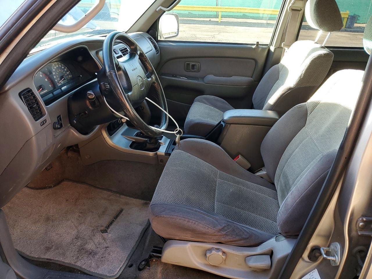 2002 Toyota 4Runner Sr5 - Фото 7