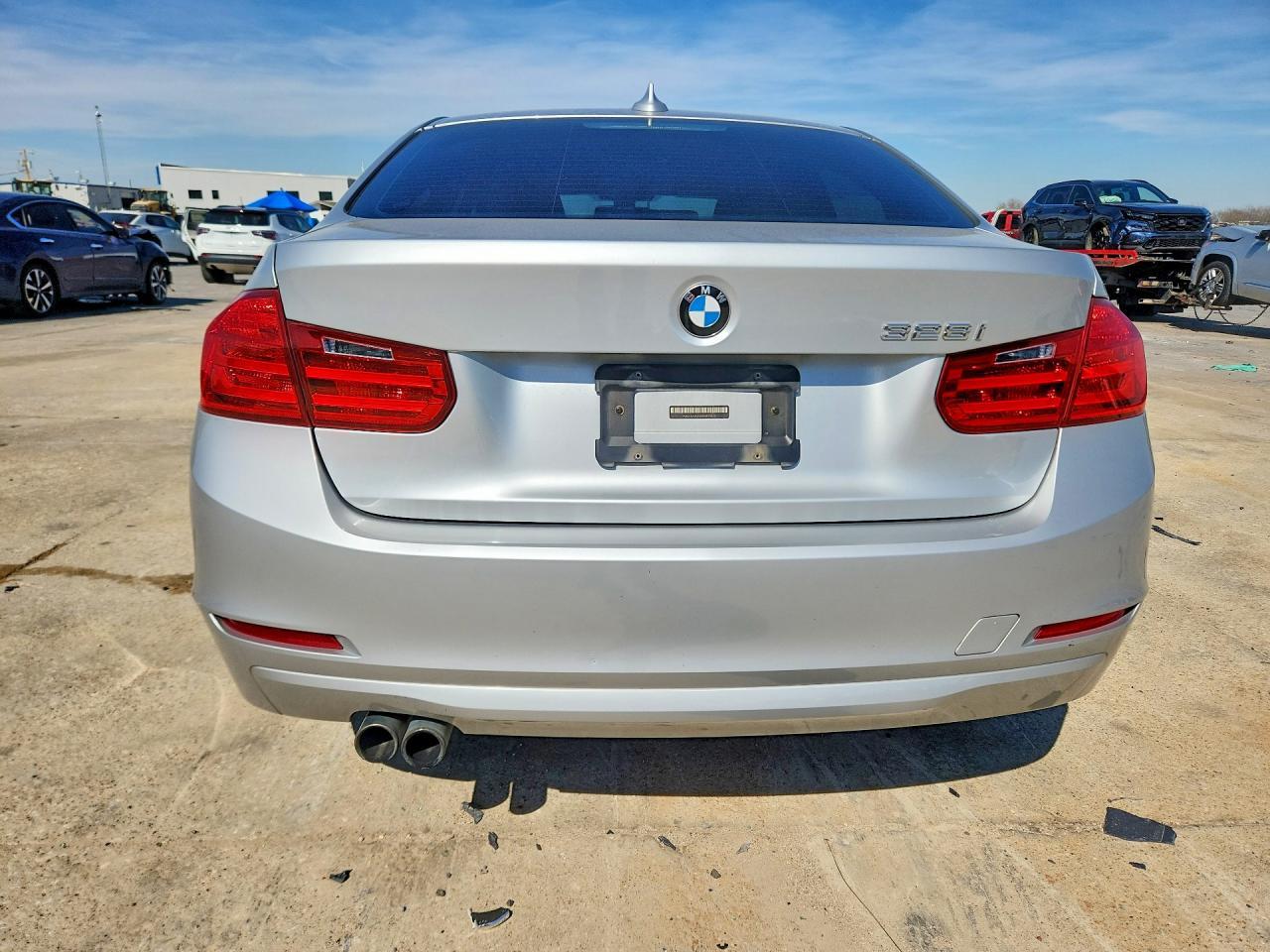 2014 BMW 328 I - Фото 6