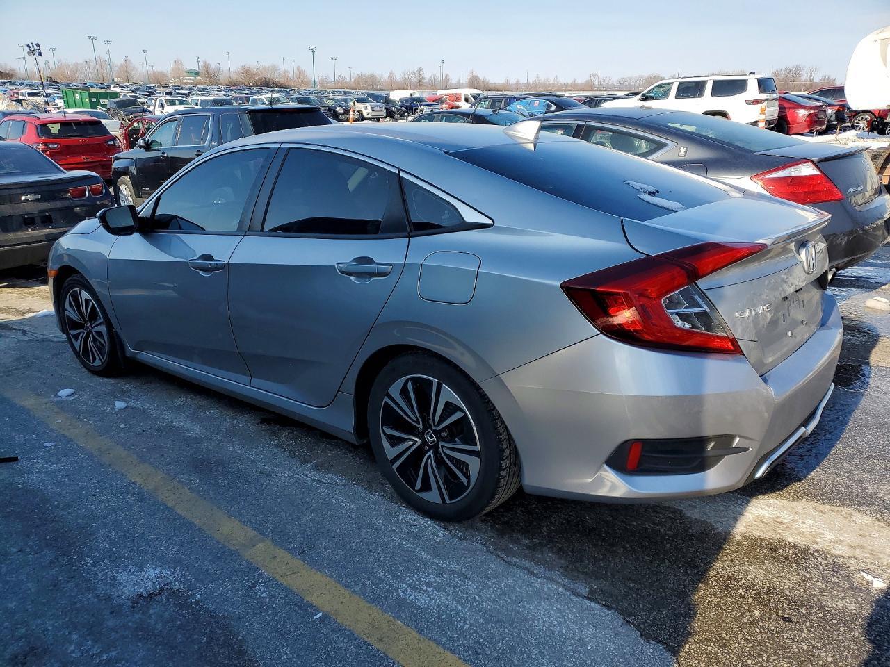 2016 Honda Civic Exl - Image 2