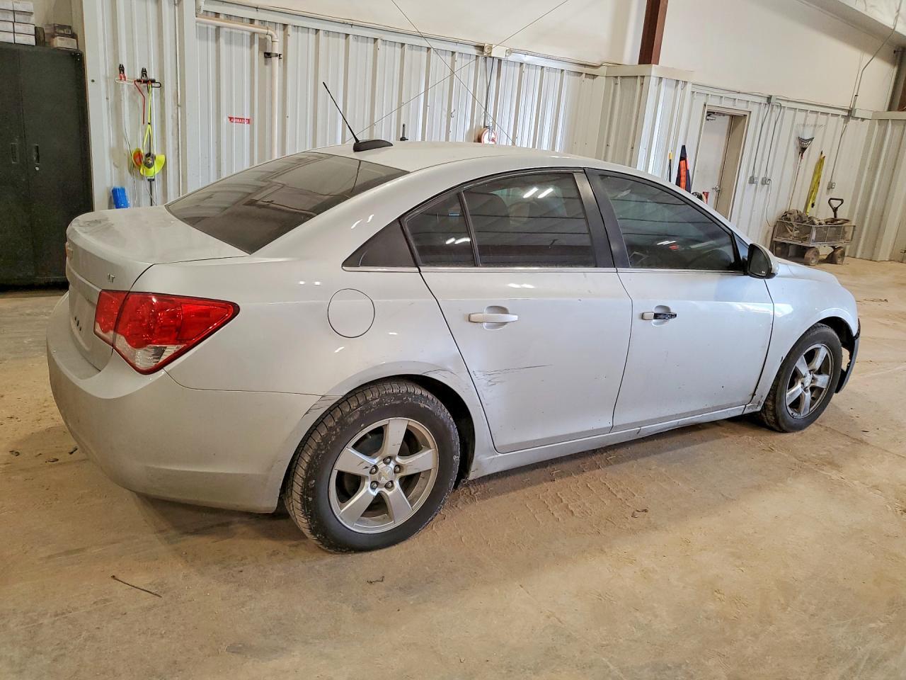 2015 Chevrolet Cruze Lt - Image 3