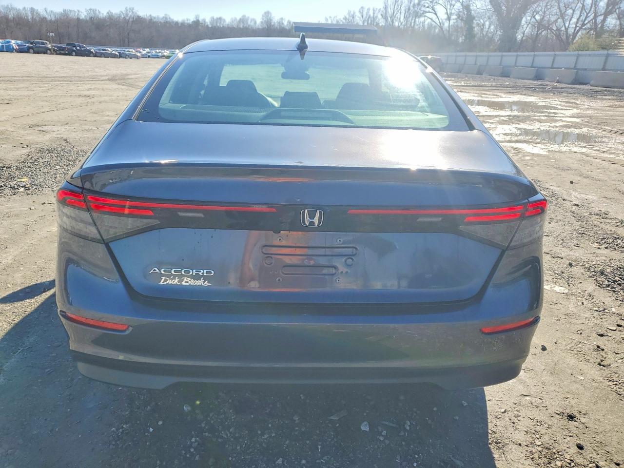 2024 Honda Accord Ex - Image 6