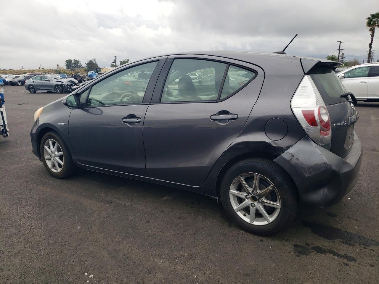 2013 Toyota Prius C - Image 2