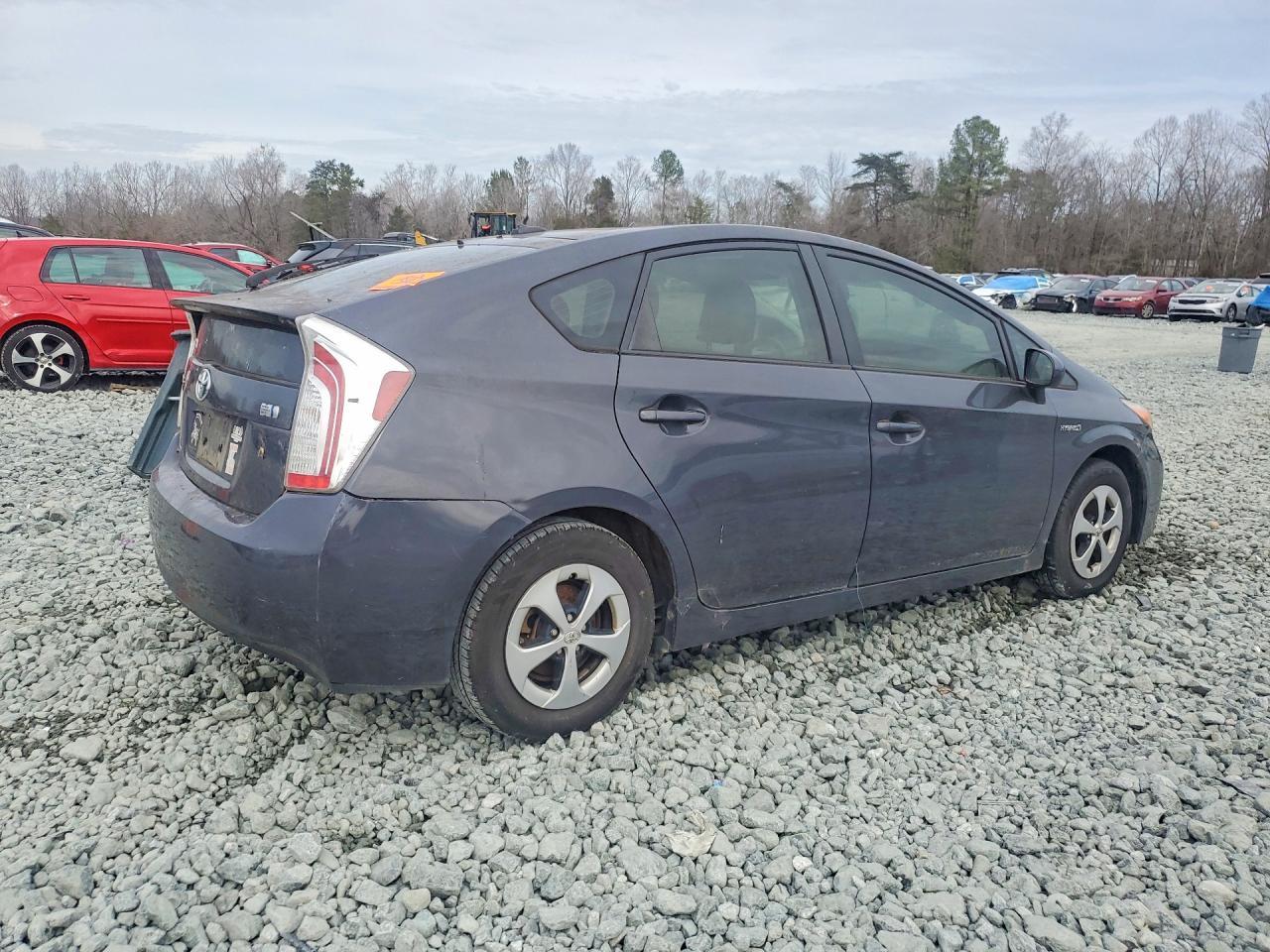 2013 Toyota Prius - Фото 3