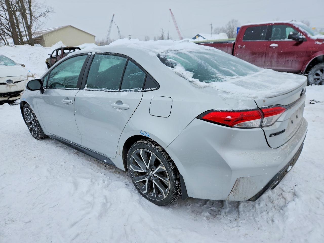 2022 Toyota Corolla Se - Image 2