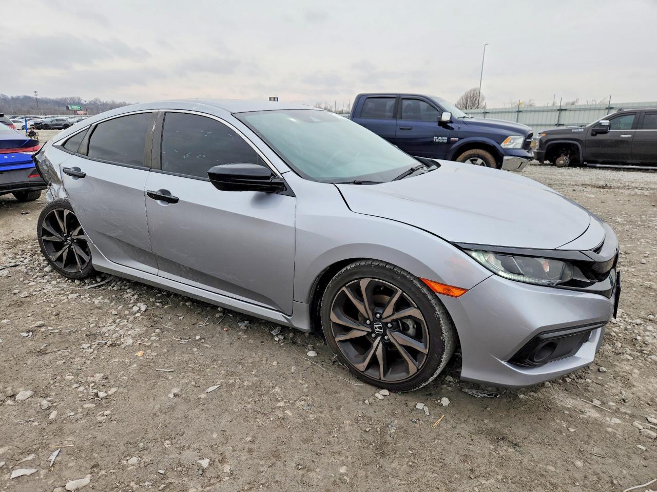 2020 Honda Civic Sport - Фото 4