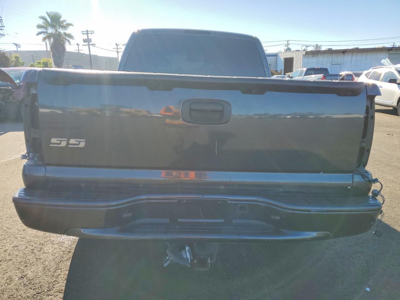 2005 Chevrolet Silverado - Фото 6